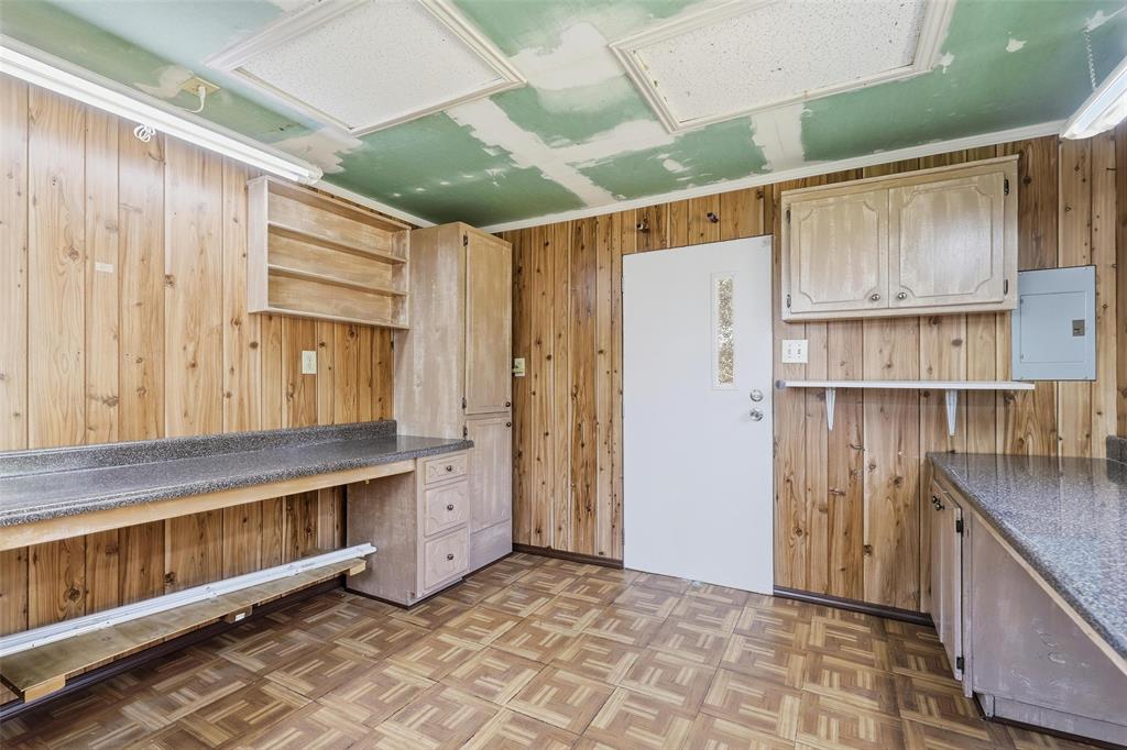 Elm Crk Ests - Residential