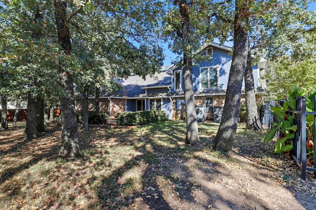 Elm Crk Ests - Residential