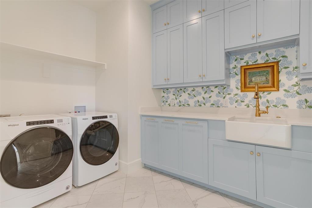 Aledo River - Residential