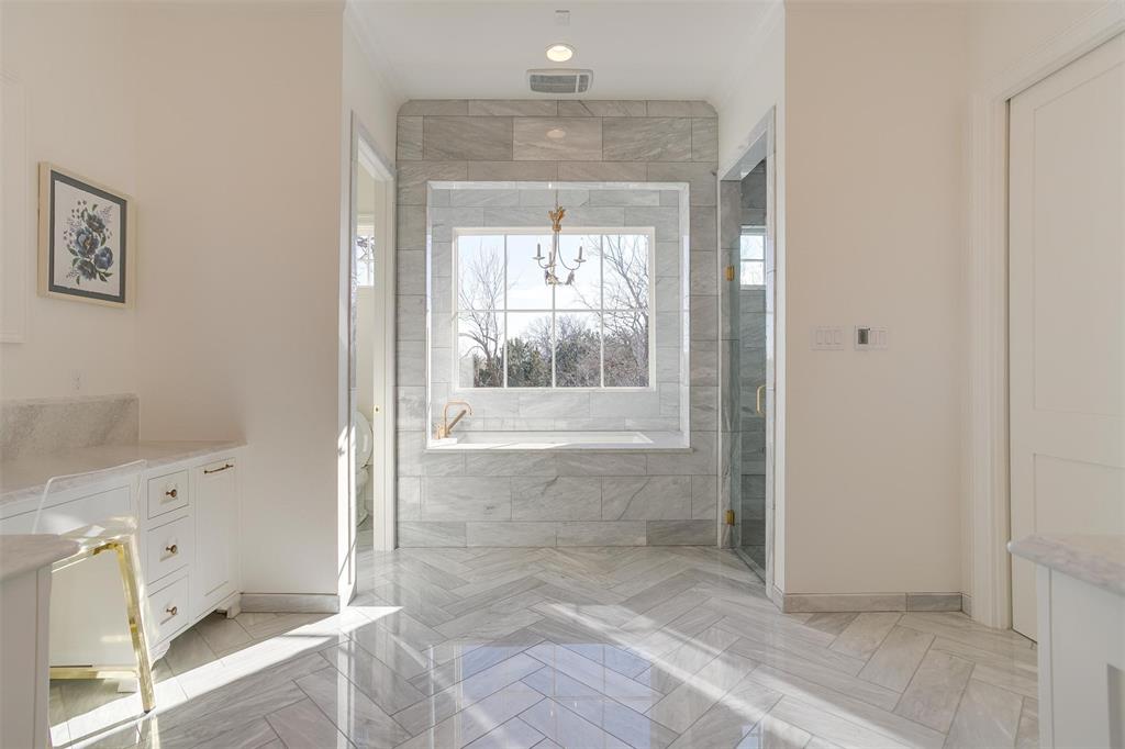 Aledo River - Residential