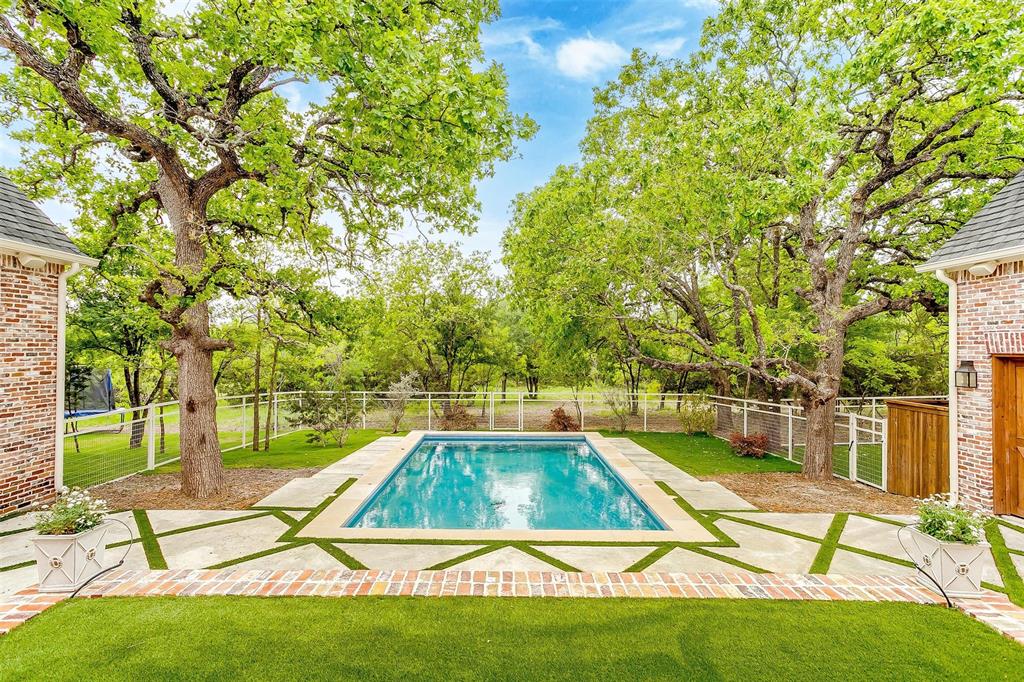 Aledo River - Residential