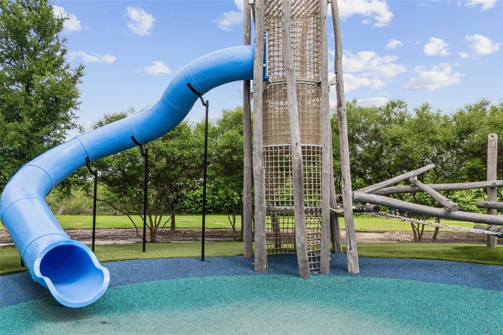 Edgestone At Legacy - Residential