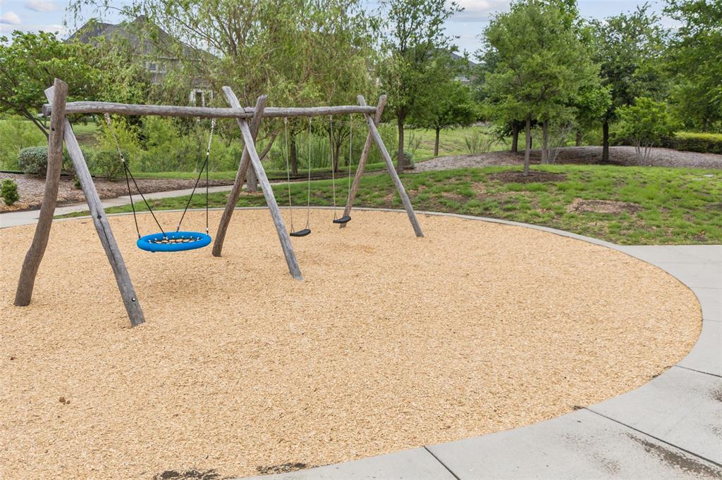 Edgestone At Legacy - Residential