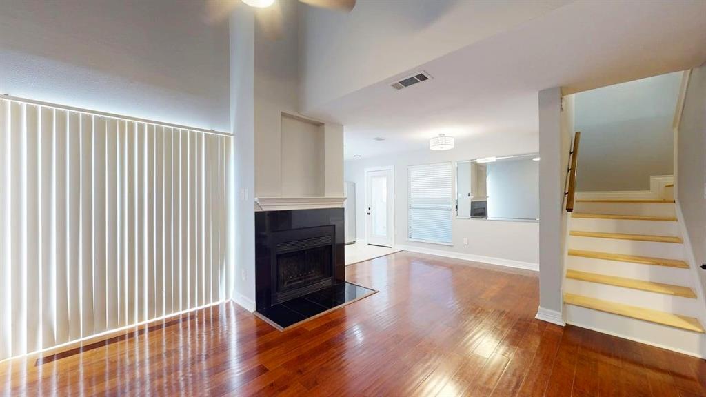 833 W Harwood Road F