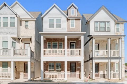 Photo of 203 S Village Way, Lewisville, TX 75057 (MLS # 21341411)