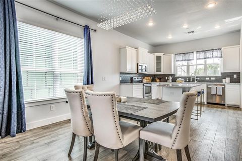 Tiny photo for 203 S Village Way, Lewisville, TX 75057 (MLS # 21341411)