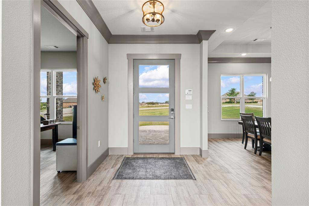 5705 Autumn Trail