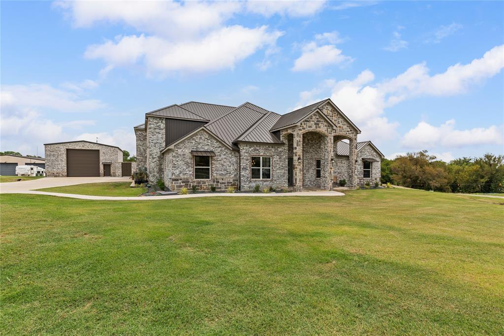 5705 Autumn Trail