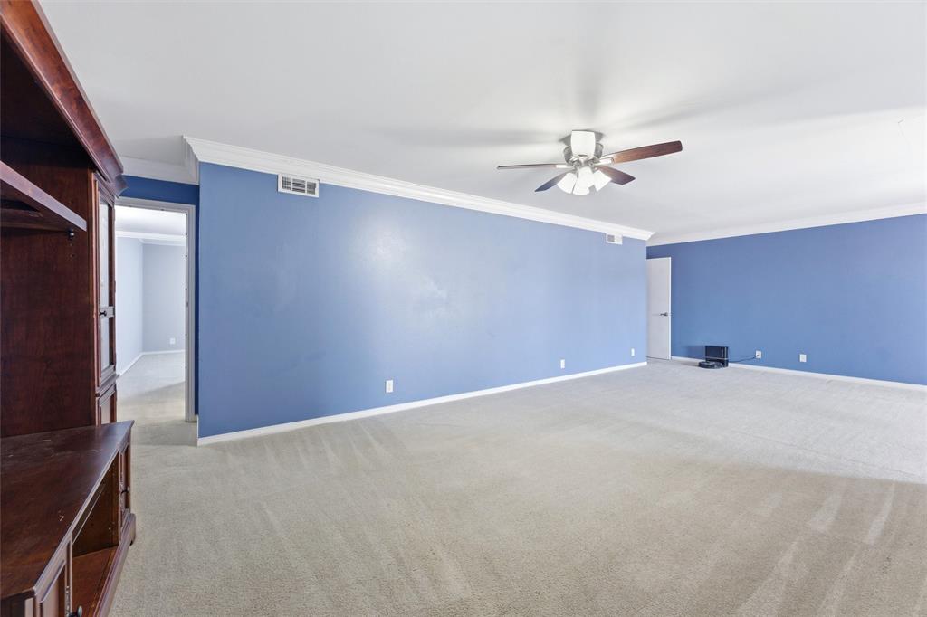 Castillian Condo The - Residential