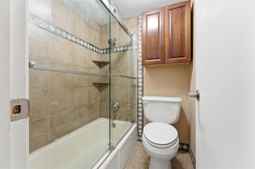 Castillian Condo The - Residential