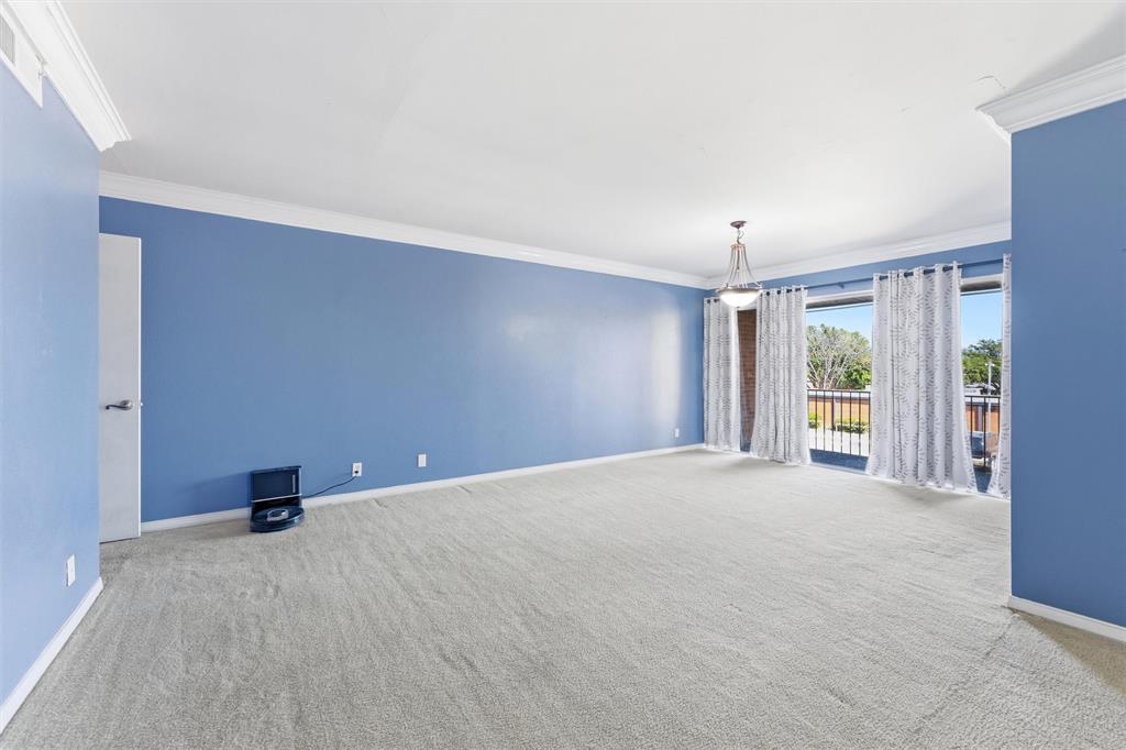 Castillian Condo The - Residential