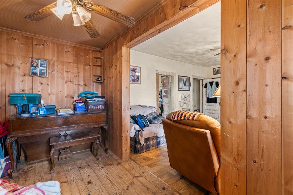 0016.00S48 - Residential