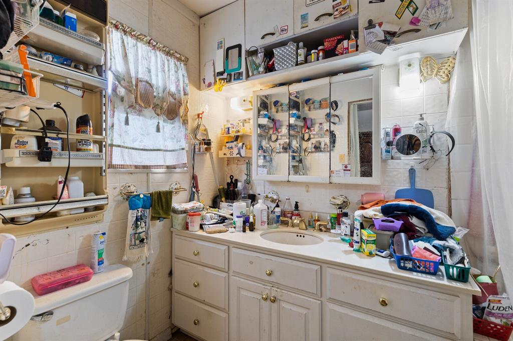 0016.00S48 - Residential