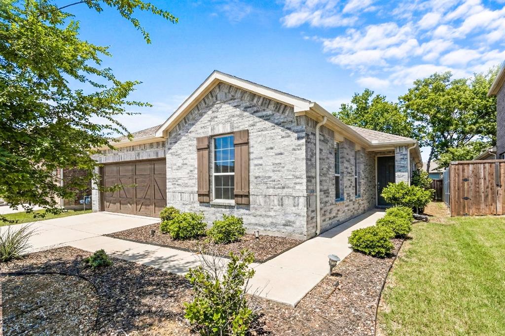 3513 Alamosa River Drive