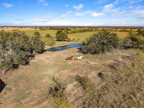 A home in Comanche