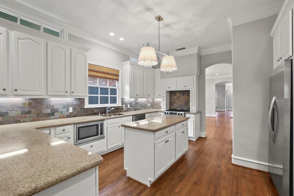 University Annex 2nd Inst - Residential Lease