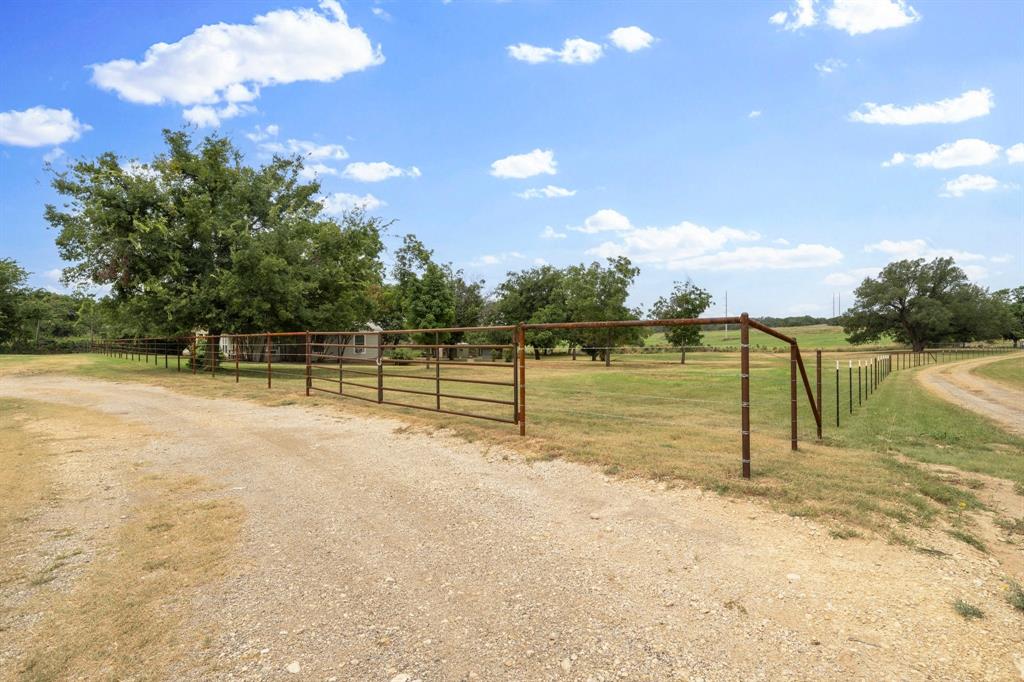 414 Private Road 988