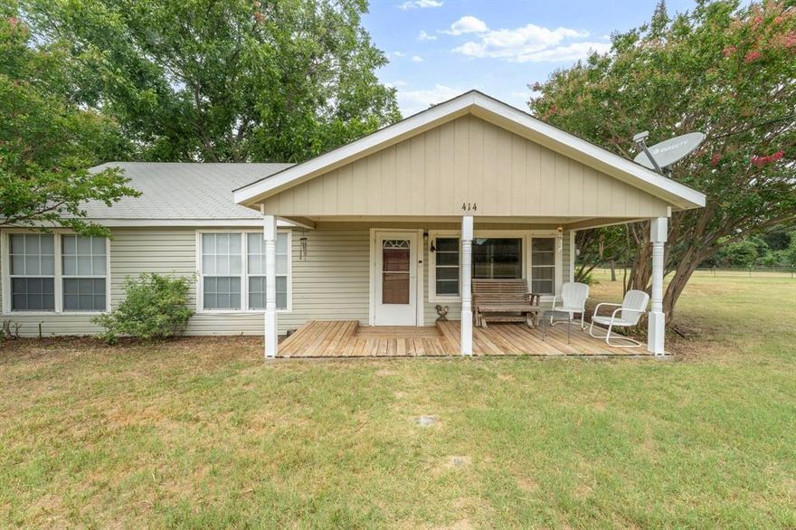 Charming 1940s Farmhouse on 3.2 Acres – 2 Bed, 2 Bath + Office (Potential 3rd Bedroom)

Enjoy the quiet charm of country living with this beautifully updated 1940s farmhouse, set on 3.2 peaceful acres. With modern updates throughout most of the home and timeless vintage appeal, this property offers the perfect blend of comfort and character.

Inside, you’ll find 2 spacious bedrooms and 2 full bathrooms, plus a versatile office that could easily serve as a third bedroom (no door currently installed). The cozy living room features a wood-burning fireplace, and a large walk-in pantry adds practical storage space. The kitchen retains its original style and awaits your personal touch, while much of the rest of the home has been thoughtfully remodeled.

Step outside to enjoy the wide-open space, mature trees, and a quiet setting ideal for relaxation or small-scale homesteading. A chicken coop is already in place, and there’s ample room to garden, work, or simply unwind.

If you’ve been dreaming of a charming home with land, space to grow, and peace and quiet, this is your opportunity. Come take a look!