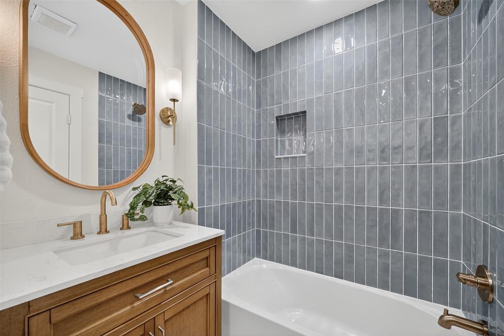 CARIBBEAN ESTATES - Residential