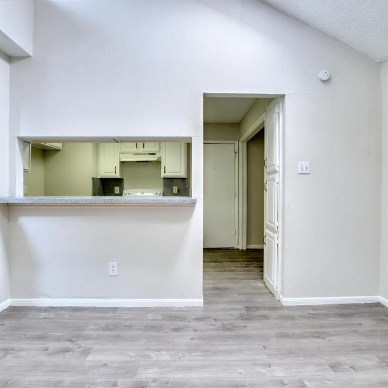 712 Via Miramonte