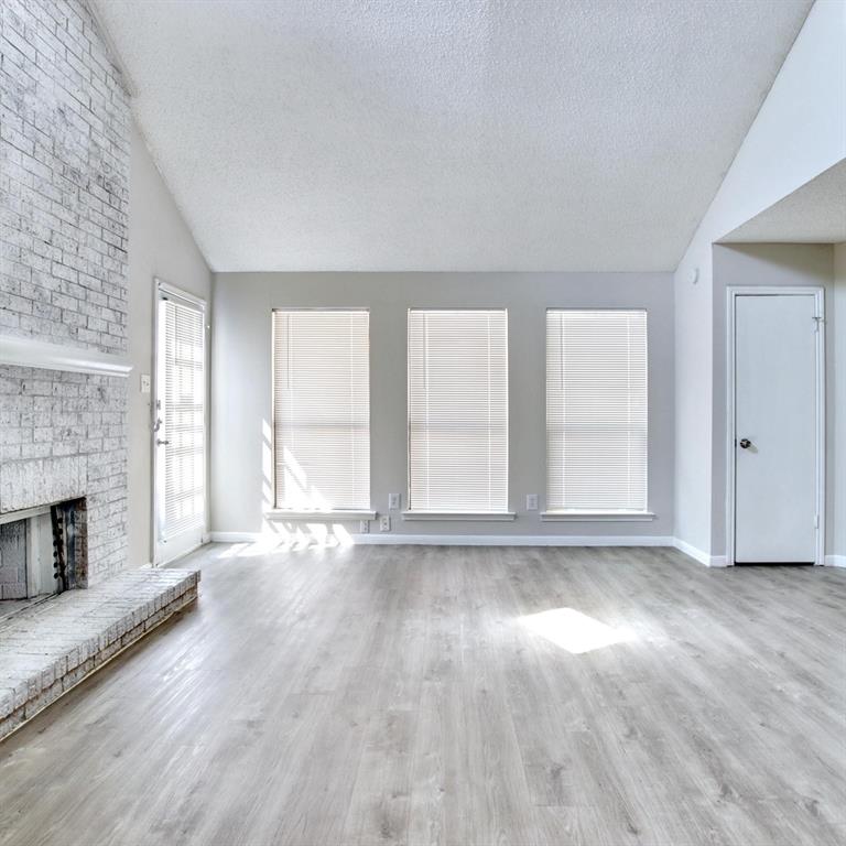 712 Via Miramonte