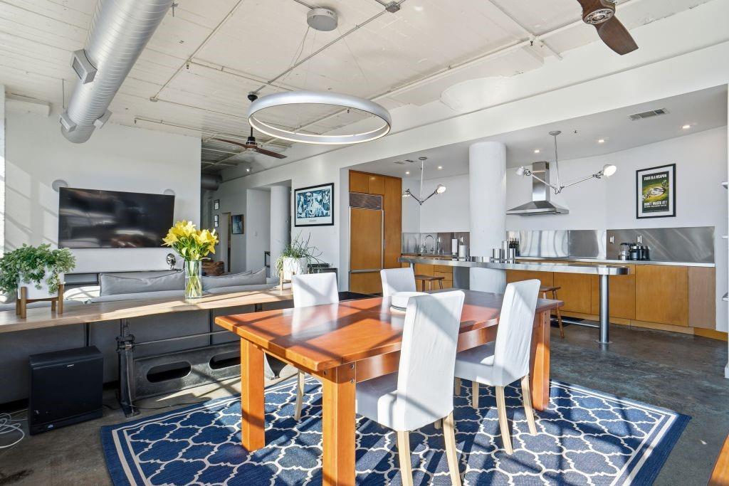 2220 Canton Street 407