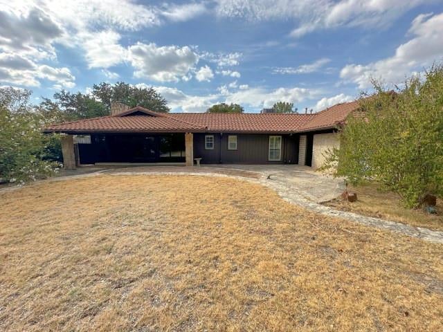 2101 Shoreline Drive