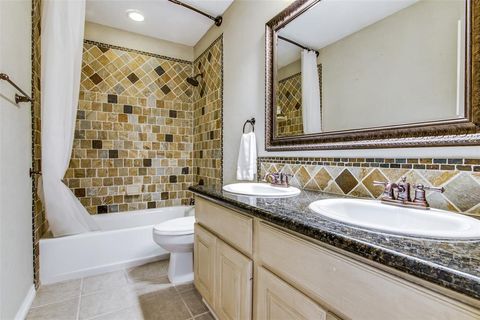 Tiny photo for 700 Essex Court, Southlake, TX 76092 (MLS # 21166831)