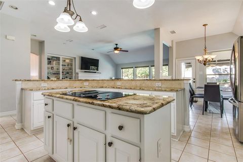 Tiny photo for 700 Essex Court, Southlake, TX 76092 (MLS # 21166831)