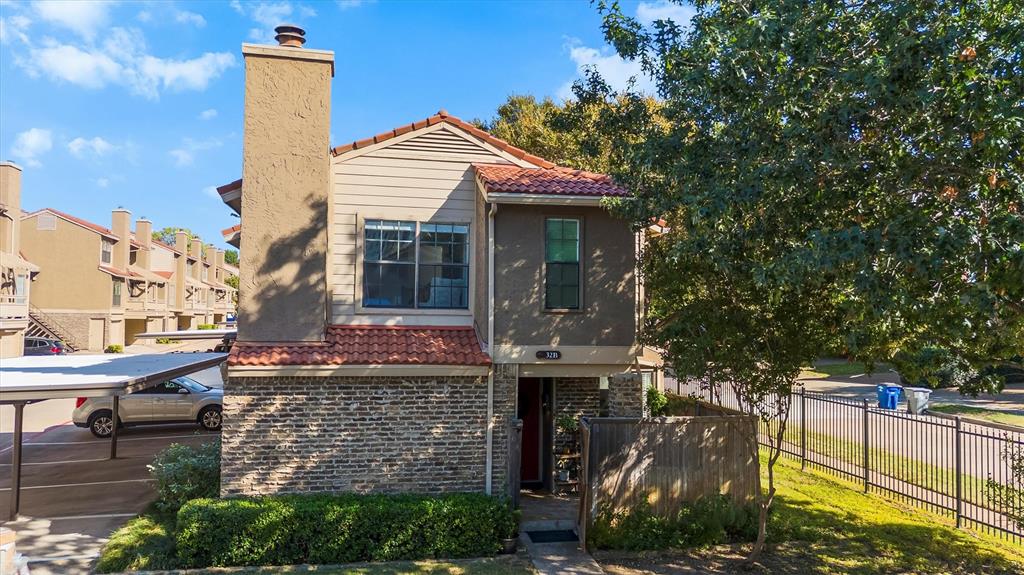 5200 Martel Avenue 32B