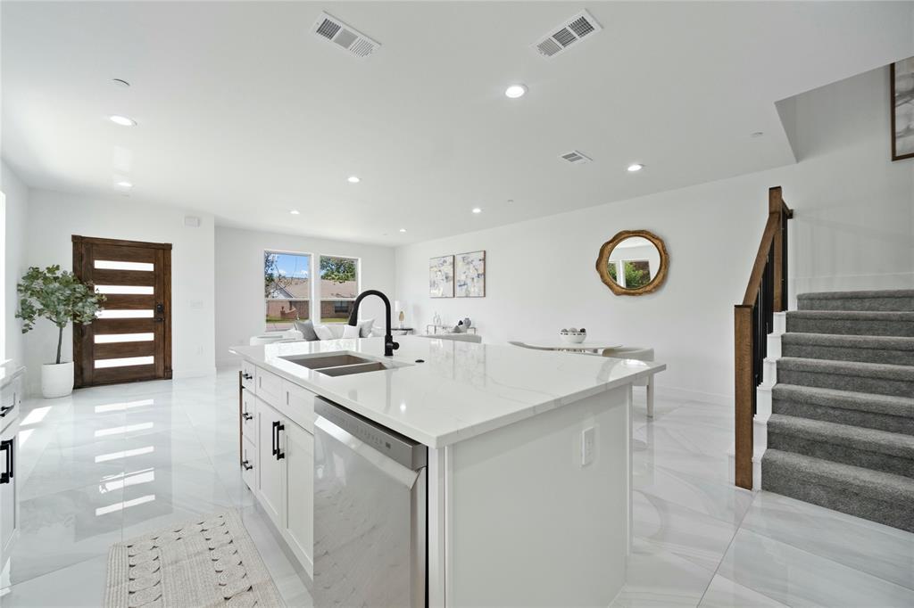 Park Plaza - Residential