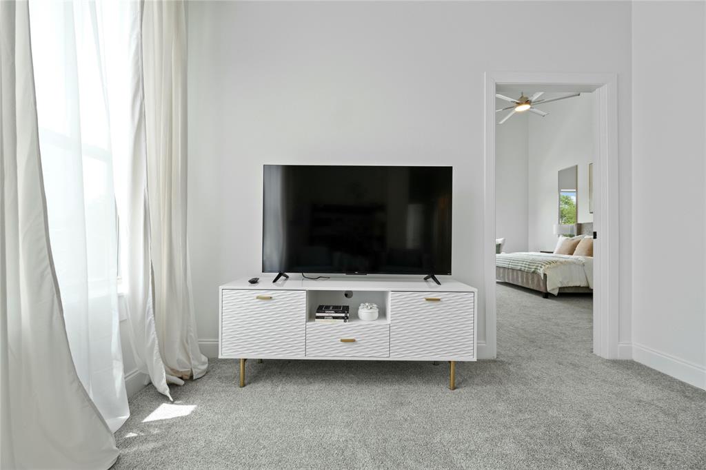 Park Plaza - Residential