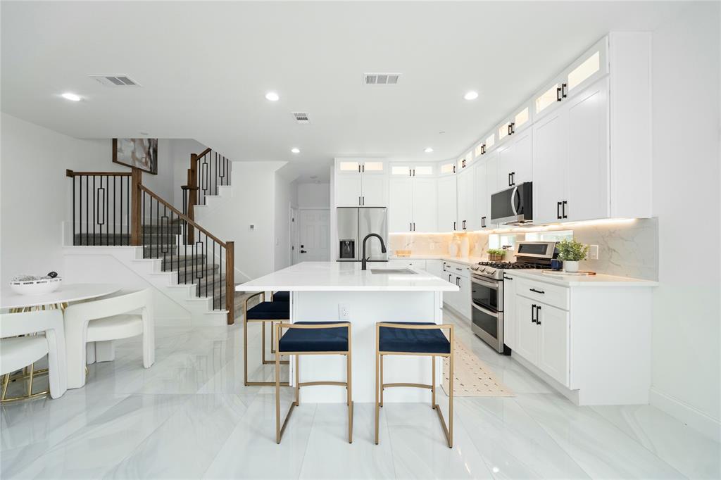 Park Plaza - Residential