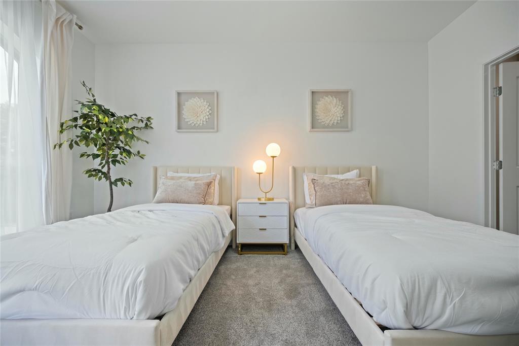 Park Plaza - Residential