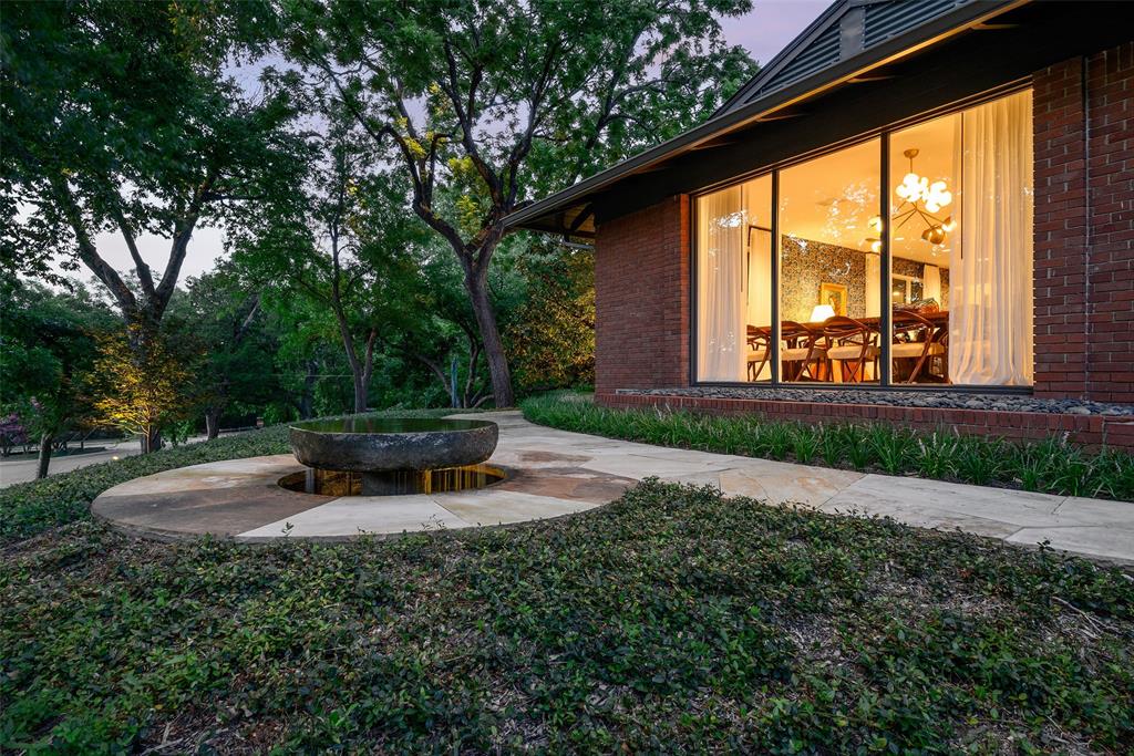 1624 Eastus Drive
