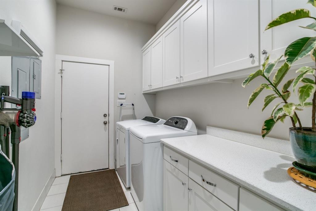 Wall Street Township - Residential Lease