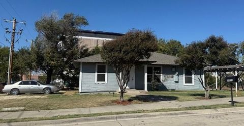Photo of 9021 3rd Street, Frisco, TX 75033 (MLS # 21092306)