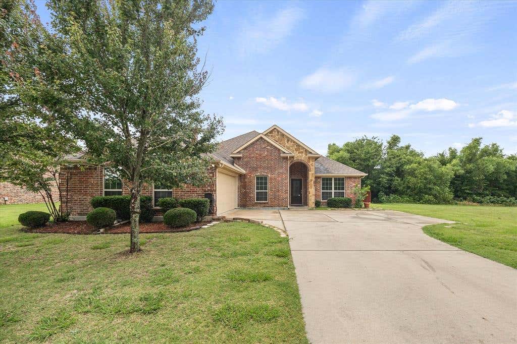 Photo of 1409 Hidden Creek Drive, Royse City, TX 75189 (MLS # 21303395)