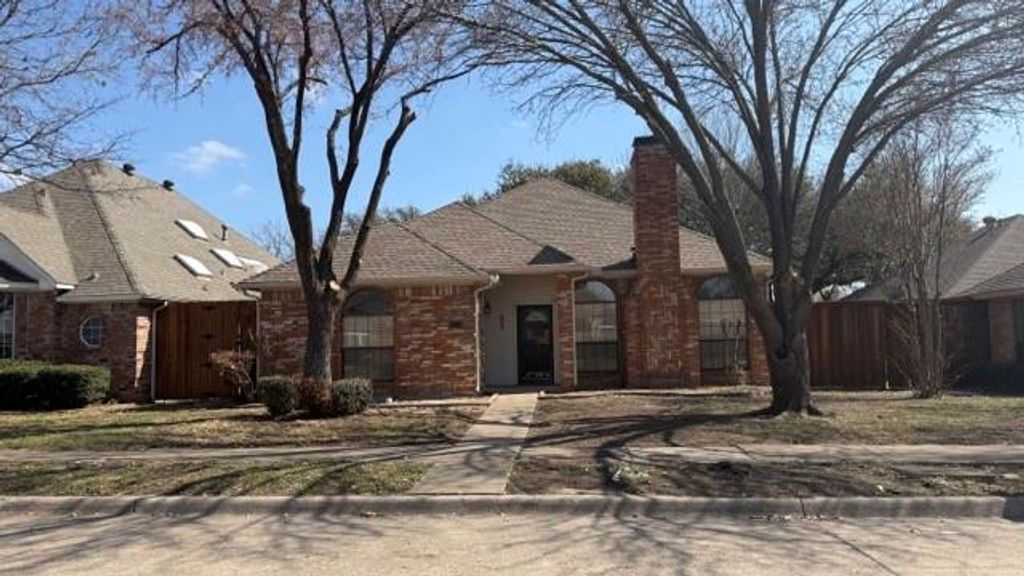 Photo of 2830 Hickory Bend Drive, Garland, TX 75044 (MLS # 21194096)