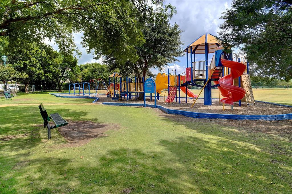 Sea Pines Village At Savannah - Residential