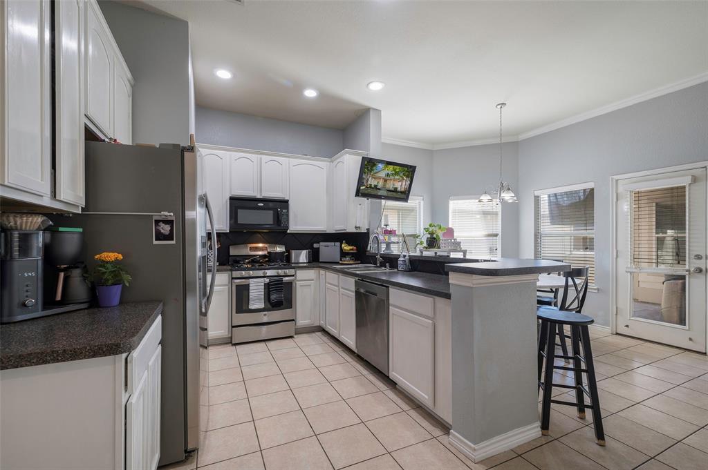 Sea Pines Village At Savannah - Residential