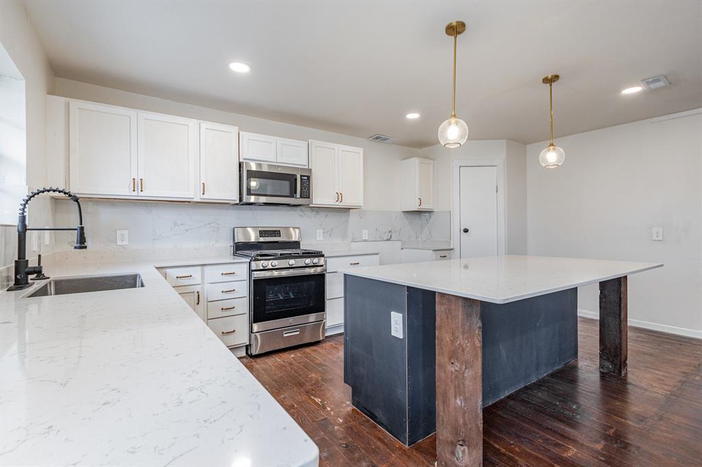 Oak Park Estates - Residential