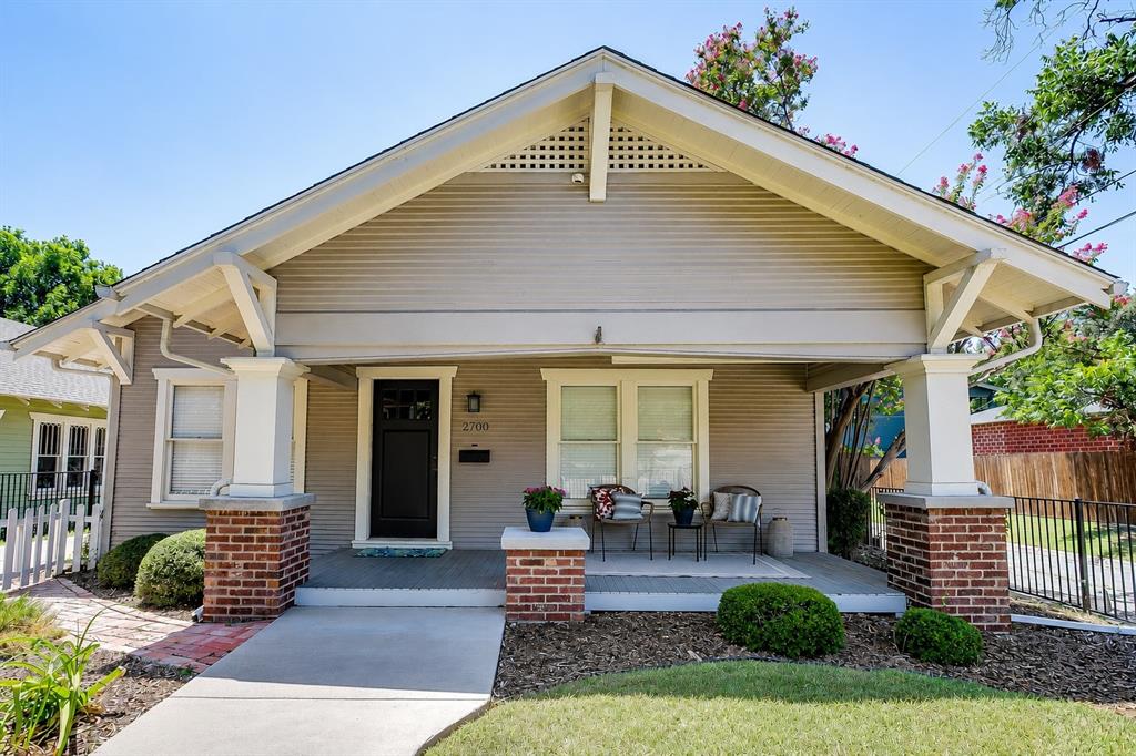 2700 College Avenue