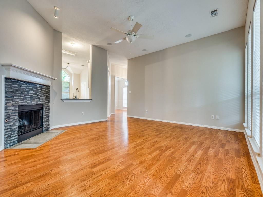 Highlands Pkwy - Residential