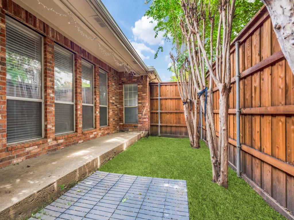 Highlands Pkwy - Residential