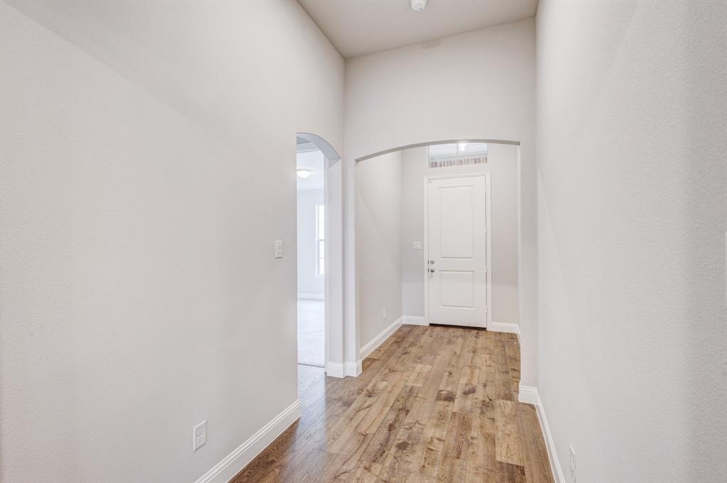 2908 Weslyan Oak Street