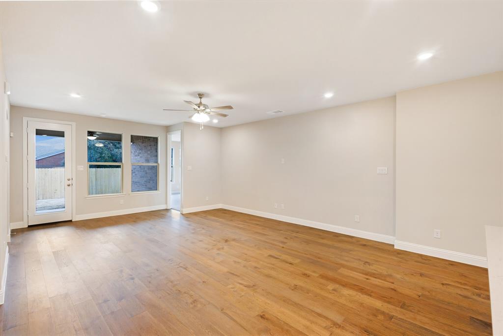 Oakwood Hills - Residential