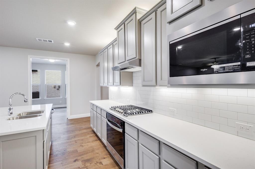 Oakwood Hills - Residential