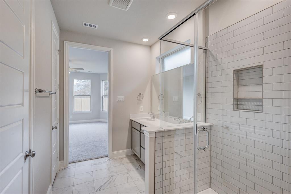 Oakwood Hills - Residential