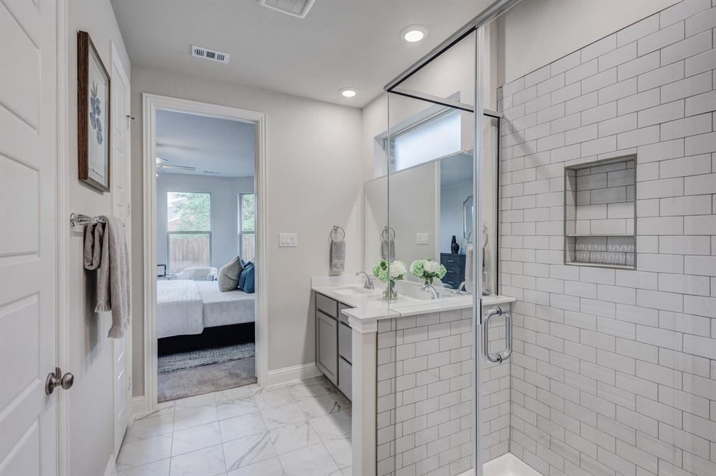 Oakwood Hills - Residential